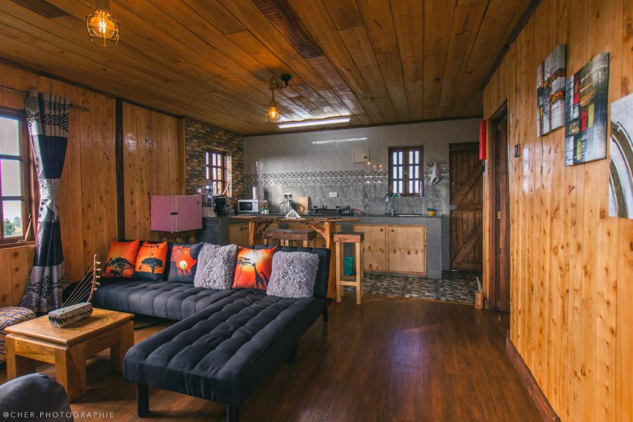 شقة The Wonky House Timau المظهر الخارجي الصورة