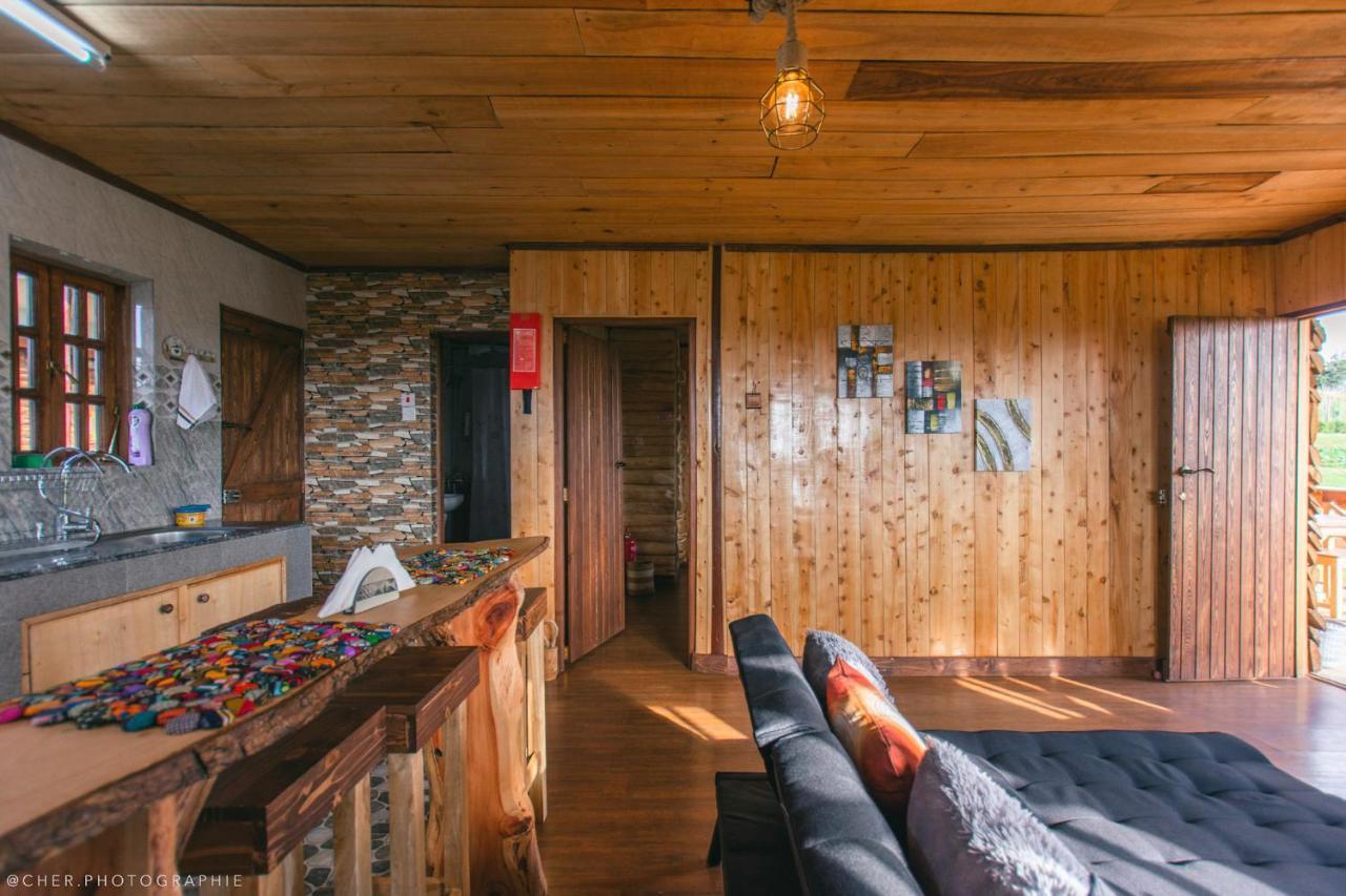 شقة The Wonky House Timau المظهر الخارجي الصورة