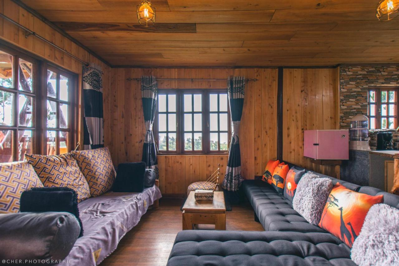 شقة The Wonky House Timau المظهر الخارجي الصورة
